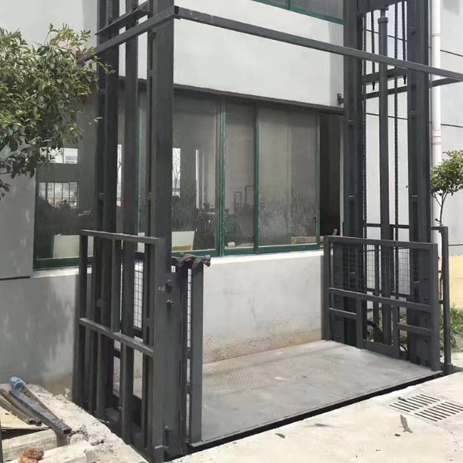 彰武5吨室外升降货梯